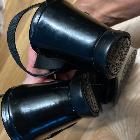 Stuart Weitzman wedge with fabric strap - Picture 6 of 7